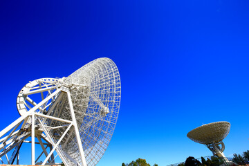 Wall Mural - the observatory radio telescope