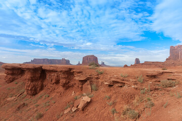 Poster - Monument Valley imposing rock structures.