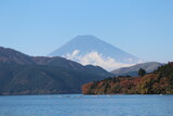 Fototapeta Tęcza - Fuji mountain and lake