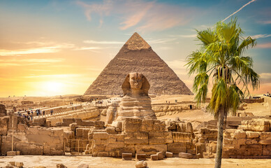 Wall Mural - View of great sphinx