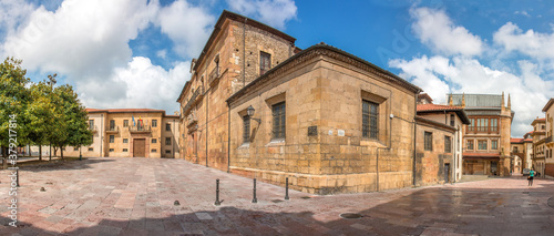Fotografía Palace Archbishopric (in Spanish Palacio Arzobispal) in Oviedo (in Spanish Arzob
