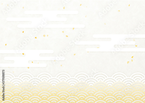 金箔と青海波と霞雲 金箔を散りばめた背景 和風背景素材 金色 横 Stock Illustration Adobe Stock