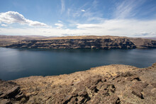 Scenic Overlook Of The Columbia River At Ginkgo Petrified Forest State Park In Washington State