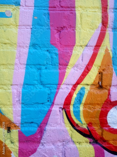 Dekoracja na wymiar  graffiti-kolorowa-sciana-wielokolorowa-abstrakcyjna-tekstura-graffiti