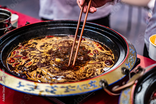 Fotomural Gourmet spicy hot pot production on site