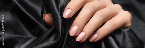 Foto Rose nail polish manicure