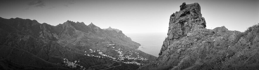 Poster - Rocs and the coast of Tenerife