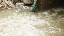 Spillage Mystery Solved:  Expert Reveals All! - 7xy9vpv
