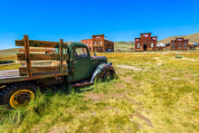 Rusty Wreck Of A Vintage Old Truck If Wood. Bodie State Historic Park, Californian Ghost Town Of The 1800s In The United States Of America. Close To Yosemite National Park.