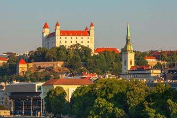 Wall Mural - Bratislava castle over Danube river and Bratislava old town, Slovakia
