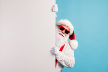 Portrait Of His He Nice Attractive Funky Cheerful White-haired Santa Holding Copy Space Placard Announcement Promotion Isolated Over Bright Vivid Shine Vibrant Blue Color Background