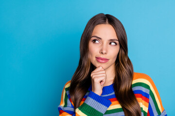 Poster - Close-up portrait of her she nice-looking attractive lovely pretty bewildered smart clever brown-haired lady making decision copy space isolated bright vivid shine vibrant blue color background