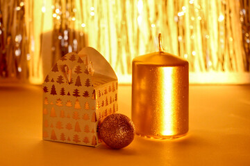 Gold xmas candle