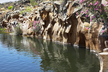 Canvas Print - Wall from cut basalt