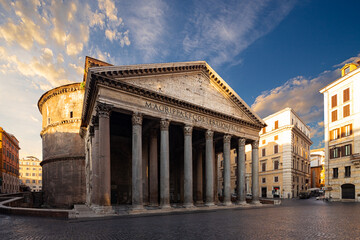 Wall Mural - view of Pantheon in the morning. Rome. Italy.