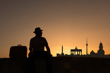 Canvas Print - man in front of berlin city skyline in germany