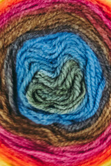  Pelote de laine colorée - Matériel de tricot - Arrière plan matière laine colorée