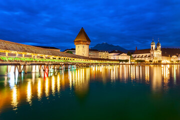 Wall Mural - Kapellbrucke Bridge, Wasserturm Tower, Lucerne