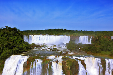 Poster - The roaring waterfalls in South America - Iguazu