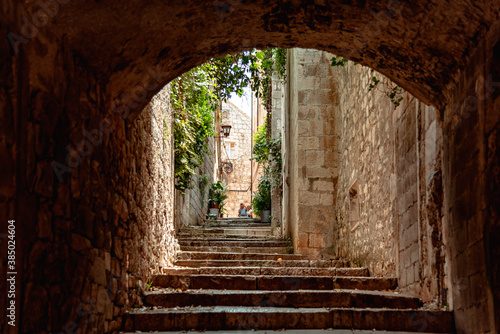 Fotomural A tunnel in Korcula Island, Croatia