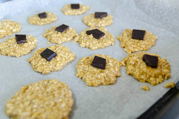 homemade oatmeal cookies with chocolate, healthy food