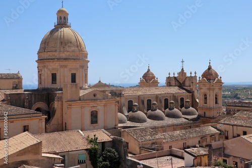 Fotografía Noto - Cupole del duomo dal campanile della Chiesa di Montevergine