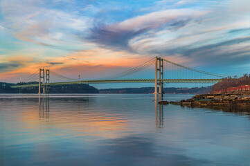 Narrows bridge in Tacoma Washington during a colorful sunset