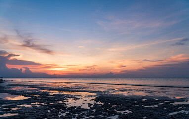 Wall Mural - sunset on the sea in the evening sky