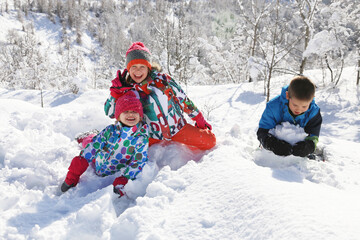 Wall Mural - Kids in winter time