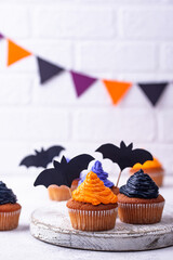 Halloween cupcakes with color cream