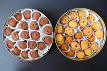 An Overhead Or Flat Lay View Of Danish Butter Chocolate Cookies In The Traditional Tin Box. Ideal For Valentine's Day/Raksha Bandhan/Diwali/Christmas Gift. With Copy Space
