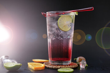 Poster - cocktail with lime and ice