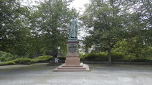 Statuie în Parc