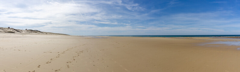 Sticker - wide empty beach and sand dunes on the Atlantic Ocean coast in France