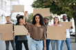 © Prostock-studio - Active woman leading a group of demonstrators on the street