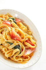 Wall Mural - tomato and spinach with cheese fettuccine pasta