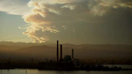 Wall Mural - Time lapse of wildfire smoke over Boulder, Colorado