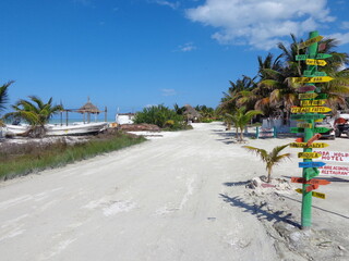 Wall Mural - The beautiful beaches and wildlife of  the Mexican Isla Contoy, Holbox and Cozumel islands in the Gulf of Mexico