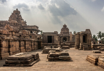 architectural complex in Pattadakal of the 8th century, the climax in the development of the Hindu style of Wesar in temple architecture