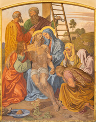 Papier Peint - VIENNA, AUSTIRA - OCTOBER 22, 2020: The fresco of Deposition of the Cross (Pieta) as part of Cross way station in the church of St. John the Nepomuk by Josef Furlich (1844 - 1846).