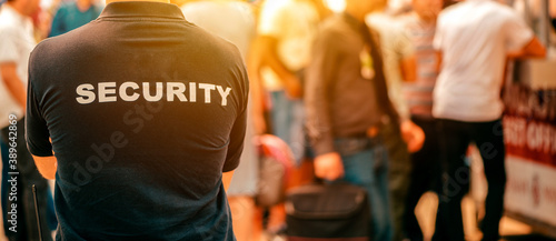 Cuadros en Lienzo Security guard at live festivale event