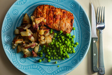 Canvas Print - Grilled Porkchops Dinner