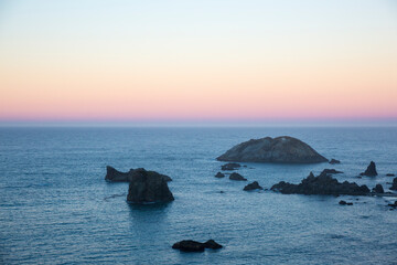 Wall Mural - beautiful landscape view of the pacific coast of oregon during the sunrise.