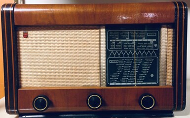 old vintage radio brown color