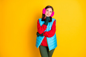 Poster - Photo minded interested girl touch green mittens chin look copyspace think thoughts decide winter holiday plans wear blue pink trousers sweater isolated bright shine color background