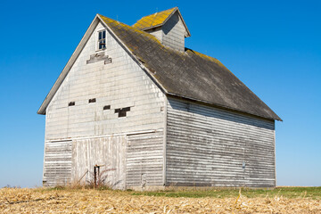 Sticker - Barn in the Midwest