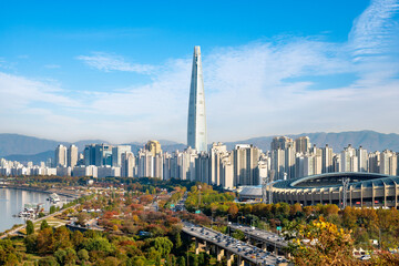 Autumn scenery of the Han River in Seoul, South Korea in 2020.