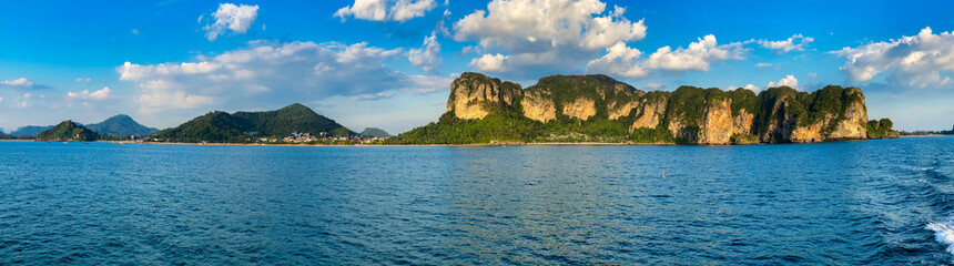 Canvas Print - Beautiful coast of Thailand as seen from a boat
