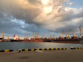 cargo ship in port