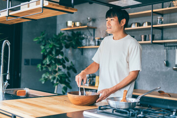 Poster - 料理する男性
